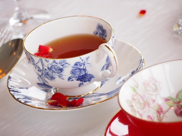 イギリスの陶磁器ブランド紹介 Aynsley ① ~伝統あるブランドを日常のワンシーンに~